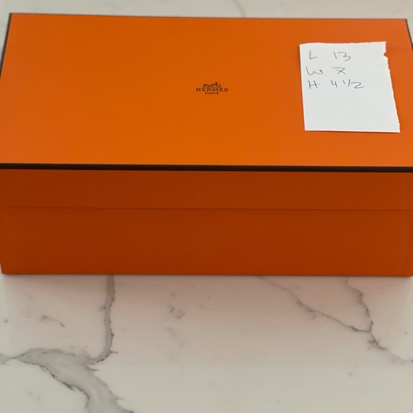 Hermes box - Picture 1 of 1